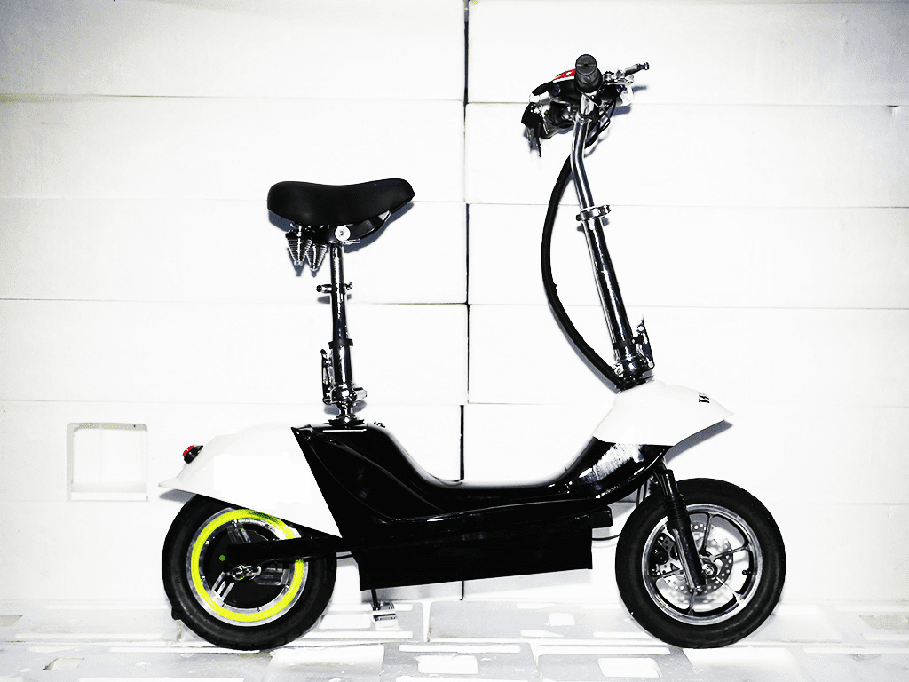 600-watt-comp-electric-scooter-w-front-rear-suspension-plus-extras-100.png