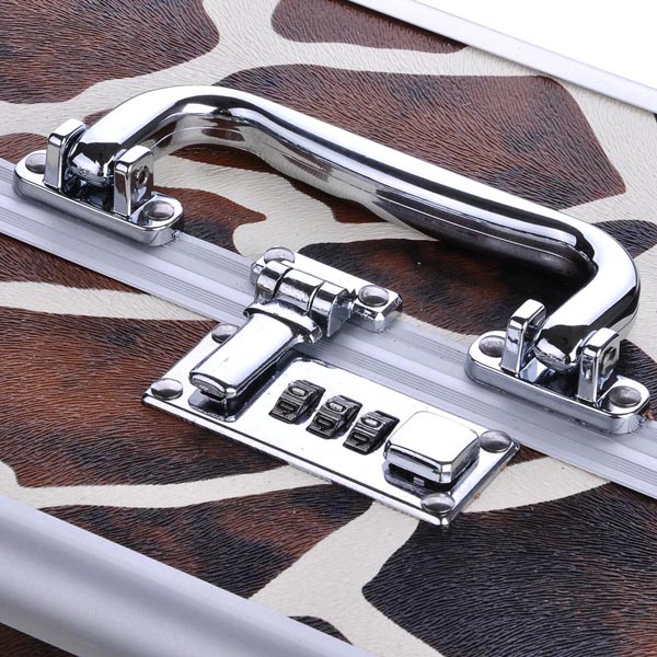 aluminum-code-lock-cosmetic-makeup-case-giraffe-print-71.png