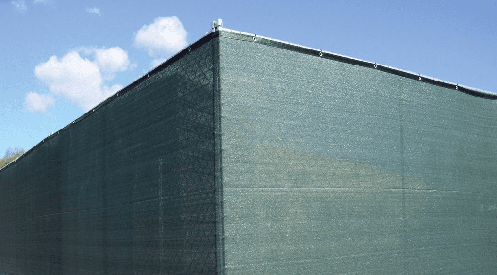 black-or-green-8-x-50-privacy-screen-fence-construction-residential-35.png