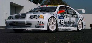 bmw-320i-nitro-rc-car-reaches-speeds-to-90mph-fastest-bmw-on-market-50.png