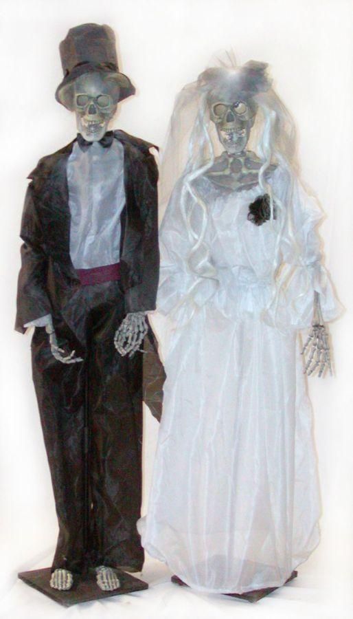 bride-and-groom-set-w-stand-31.png