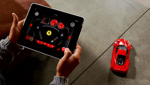 cell-phone-controls-this-rc-car-57.png