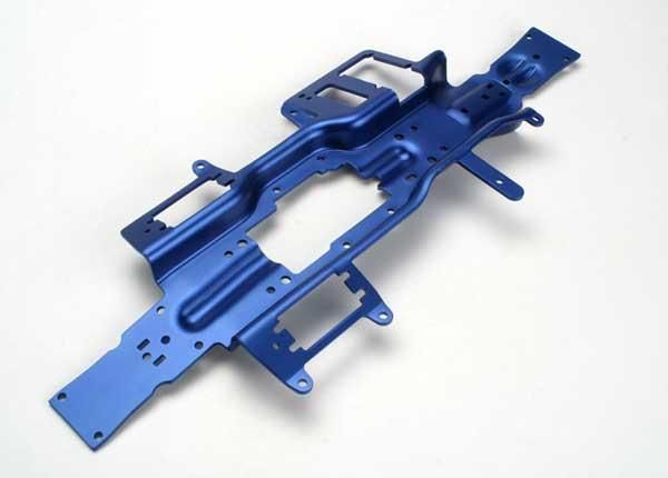 chassis-revo-3mm-6061-t6-aluminum-anodized-blue-35.png