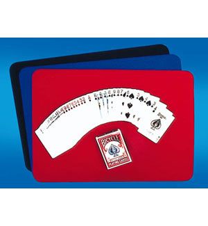 closeup-magic-display-pad-12-x-17-red-49.png