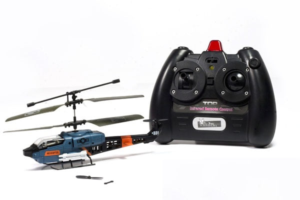 cobra-3-channel-remote-control-gyroshark-rc-helicopter-79.png