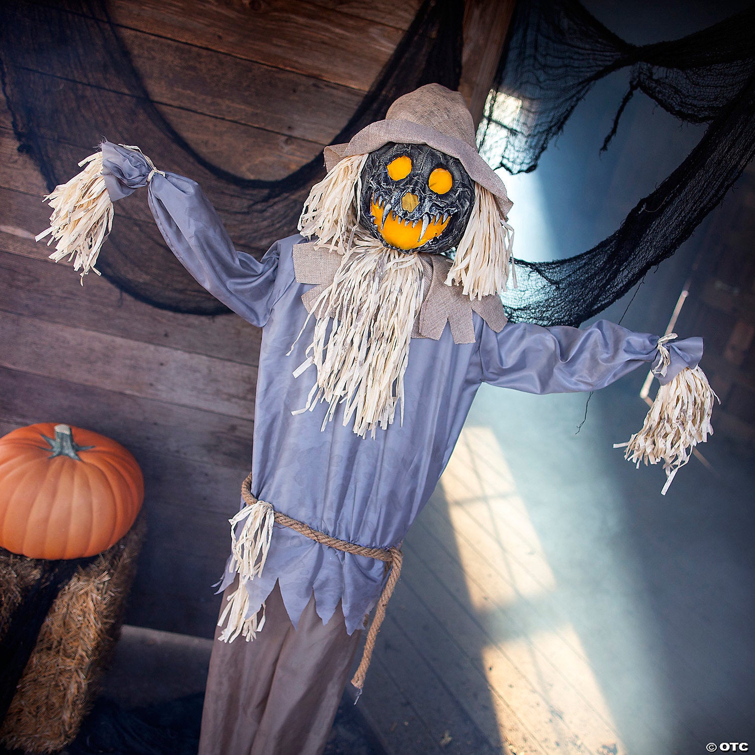 6 ft  standing animated ghoulish scarecrow halloween decoration~atc00002-a02