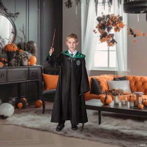 kid s prestige harry potter slytherin robe   medium~dg107939k-a03