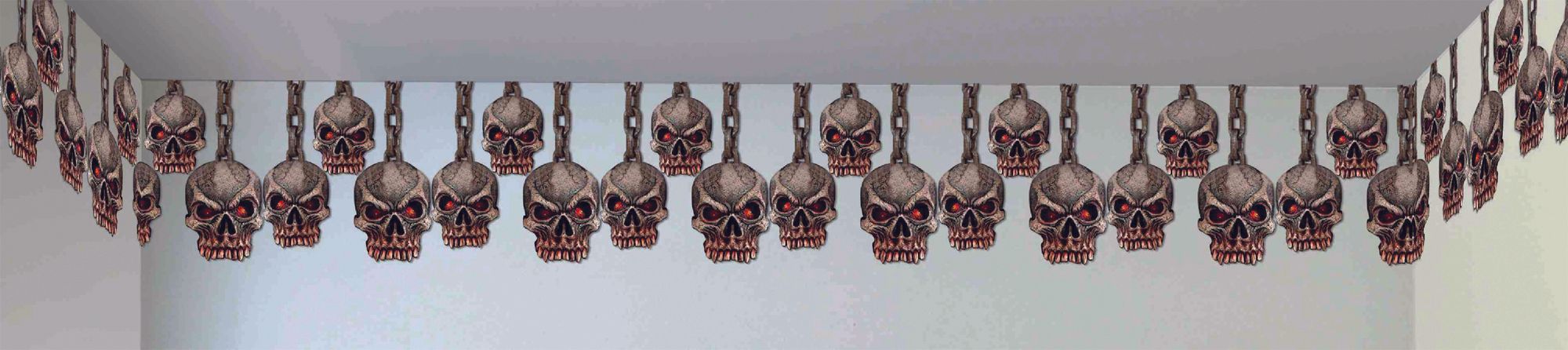 hang-skulls-border-20ft-x-1-5f-costume-18.png