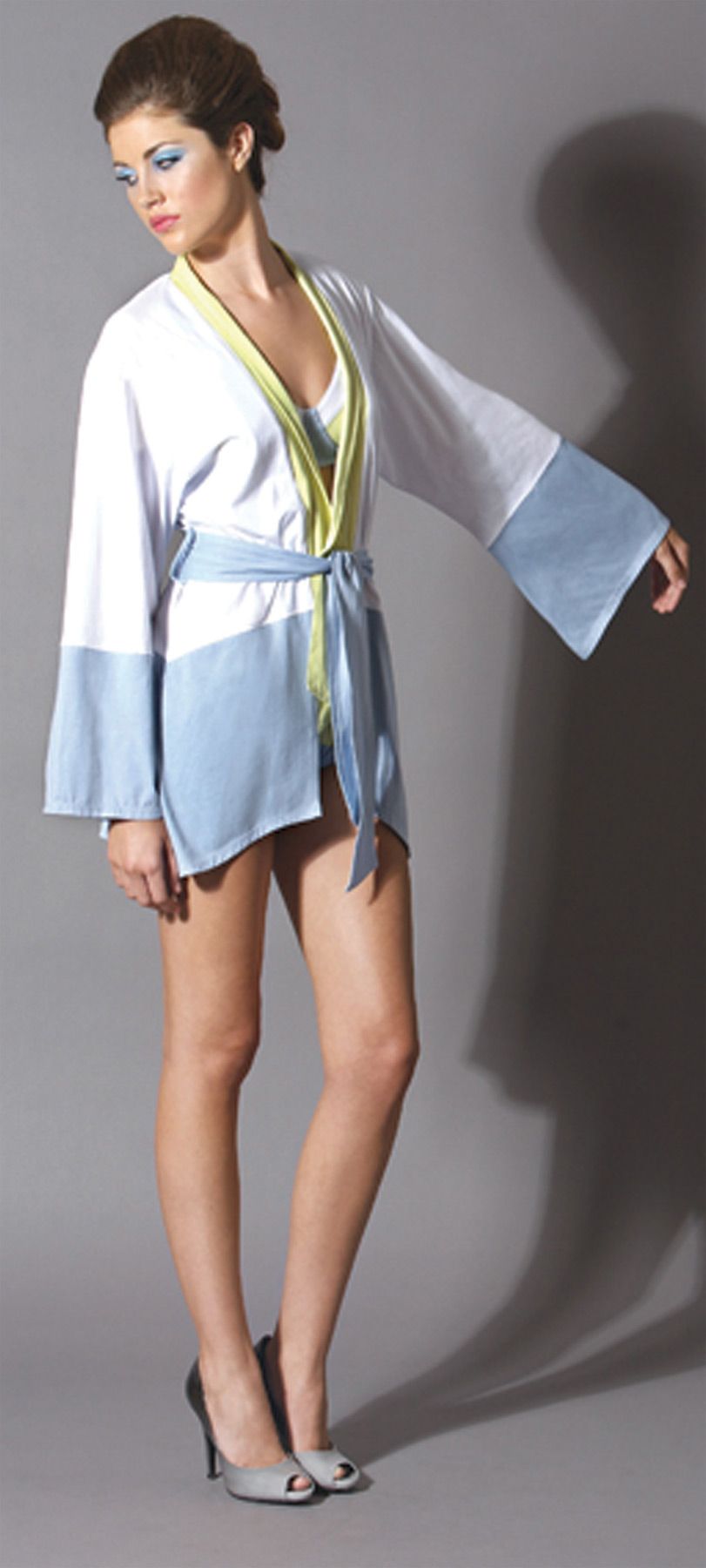 kimono-robe-dove-blue-small-28.png