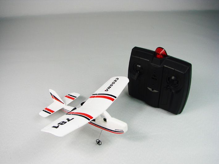 micro-cessna-remote-control-rc-plane-37.png