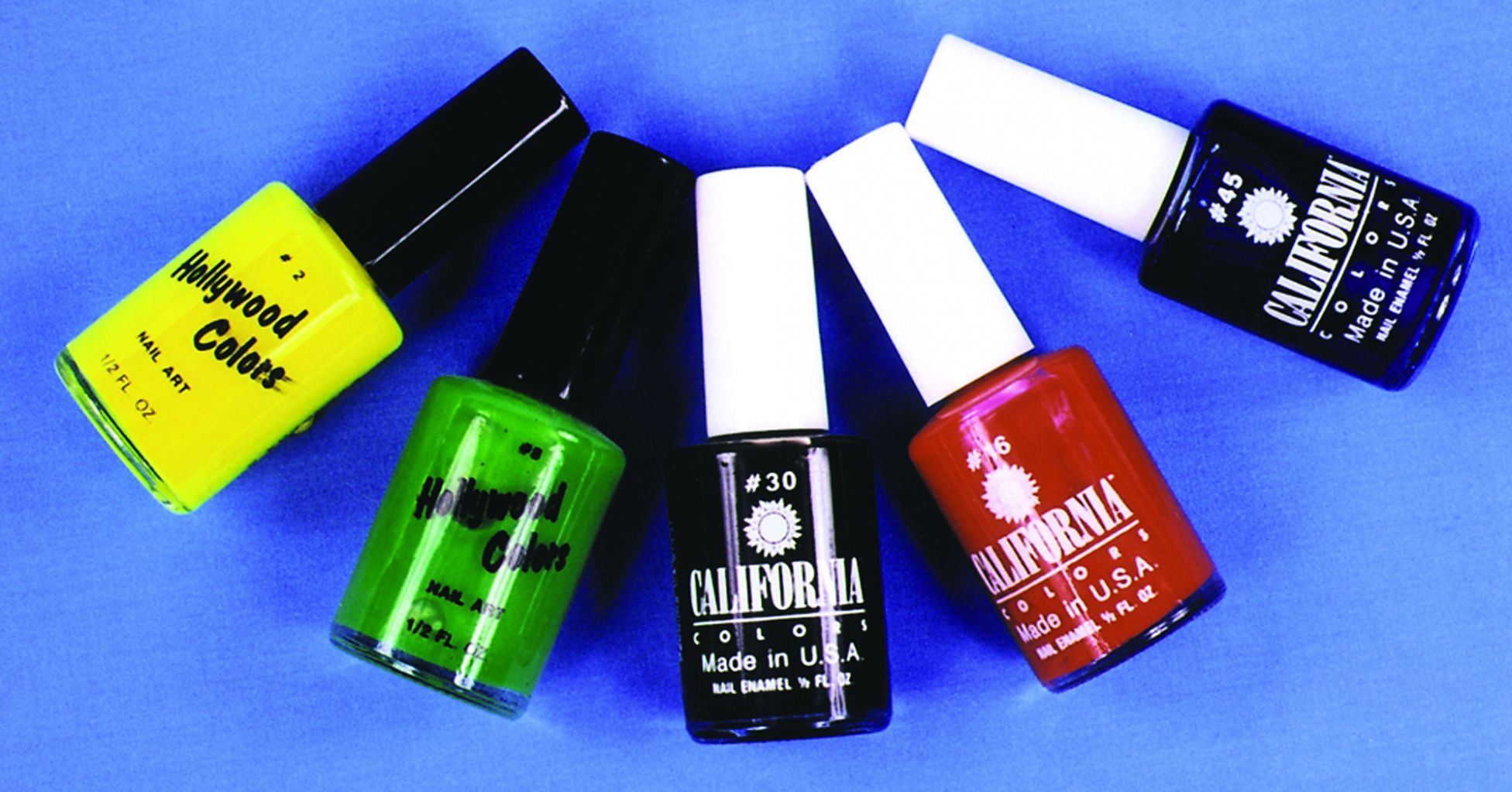 nail-polish-black-costume-37.png