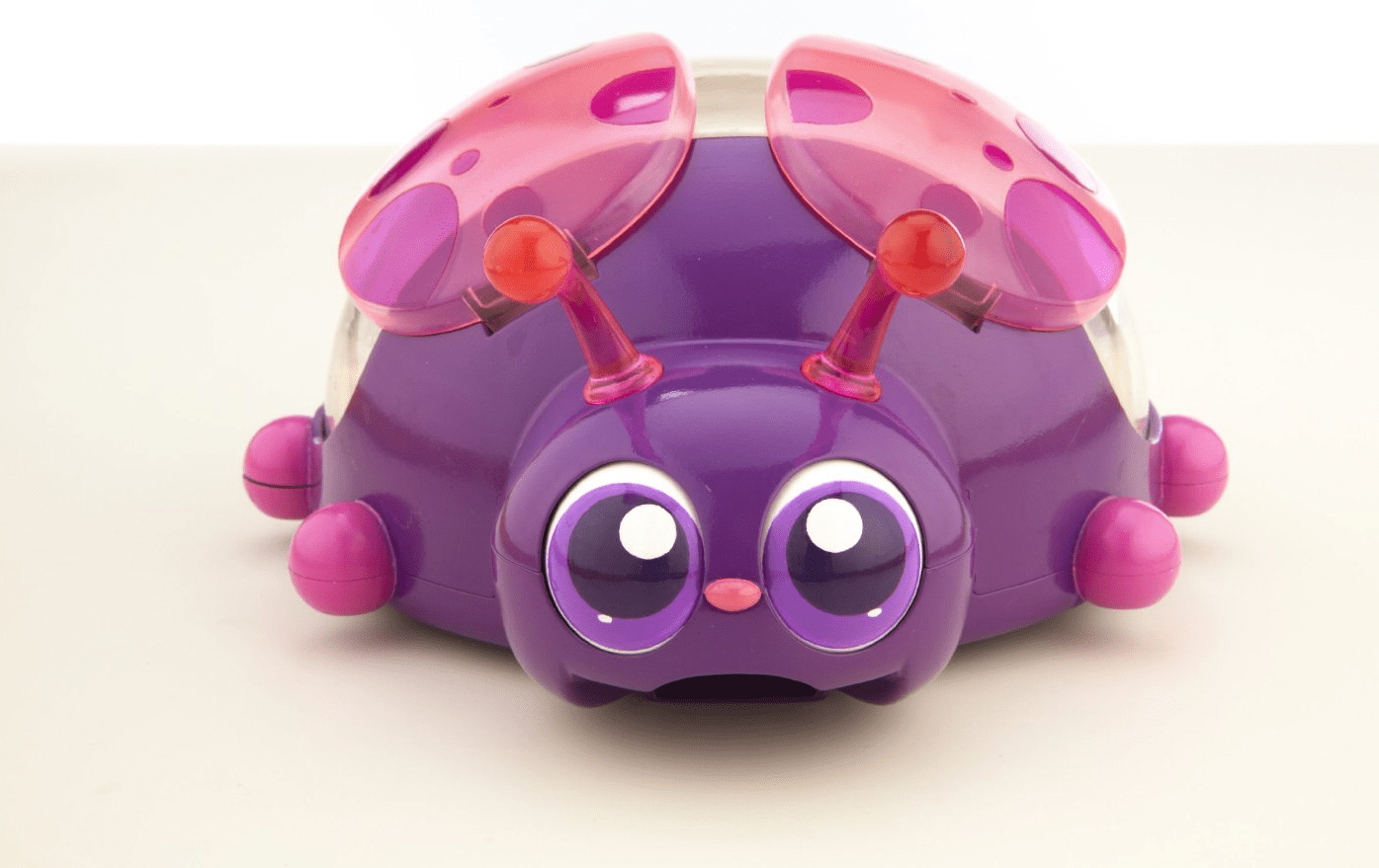 orbeez-ladybug-scooper-for-kids-is-remote-controlled-rc-83.png