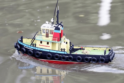 Southampton Professional Electric Remote Control Tugboat - Ready To Play