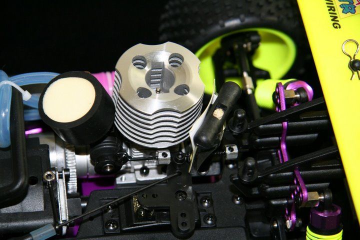 rc-gas-car-special-nitro-rc-car-buggy-1-10-scale-w-4-wheel-drive-and-lots-of-power-67.png