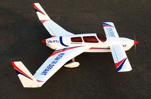 rutan-74-defiant-white-remote-control-airplane-61.png