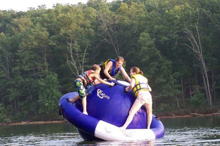 saturn-8-rockin-water-toy-w-duraskin-is-great-for-lakes-and-more-35.png