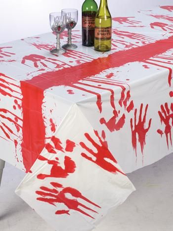 tablecloth-bloody-hand-vinyl-35.png