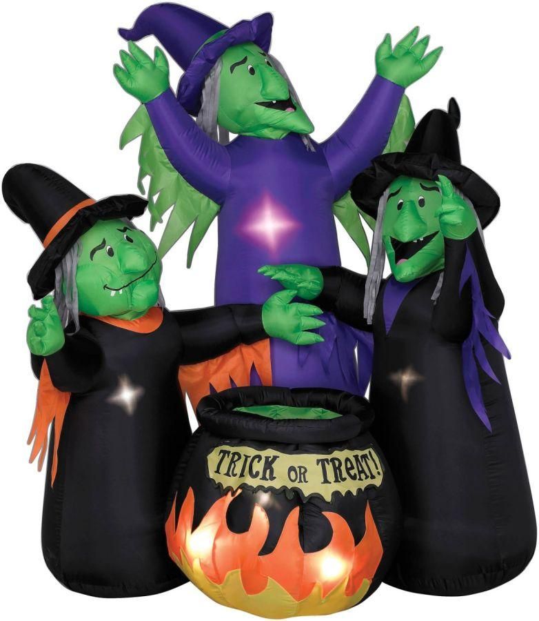 three-witches-with-cauldron-35.png