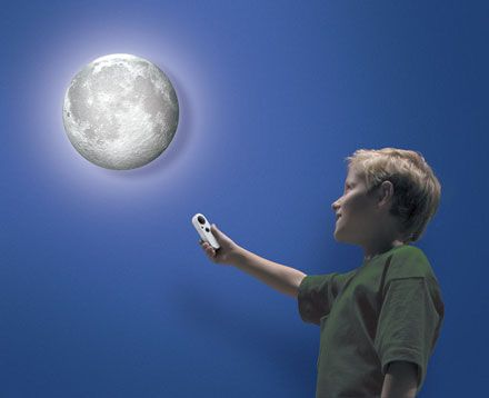 uncle-milton-s-explore-it-moon-in-my-room-w-remote-control-65.png