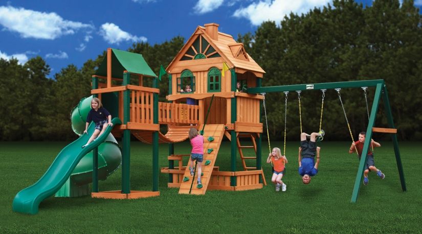 woodbridge-cedar-swing-set-46.png